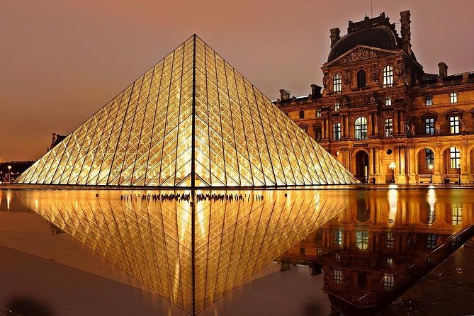 Paris Private Night Tour with River Cruise and Champagne Option - Palais-Royal After Dark: A Smart Start Away From the Crowds