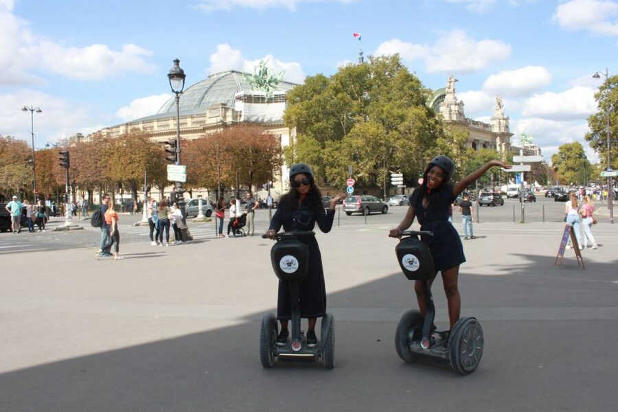 Paris: Private Sightseeing Segway Tour - Meeting at 14 Rue Mathurin Régnier: how to find it without stress