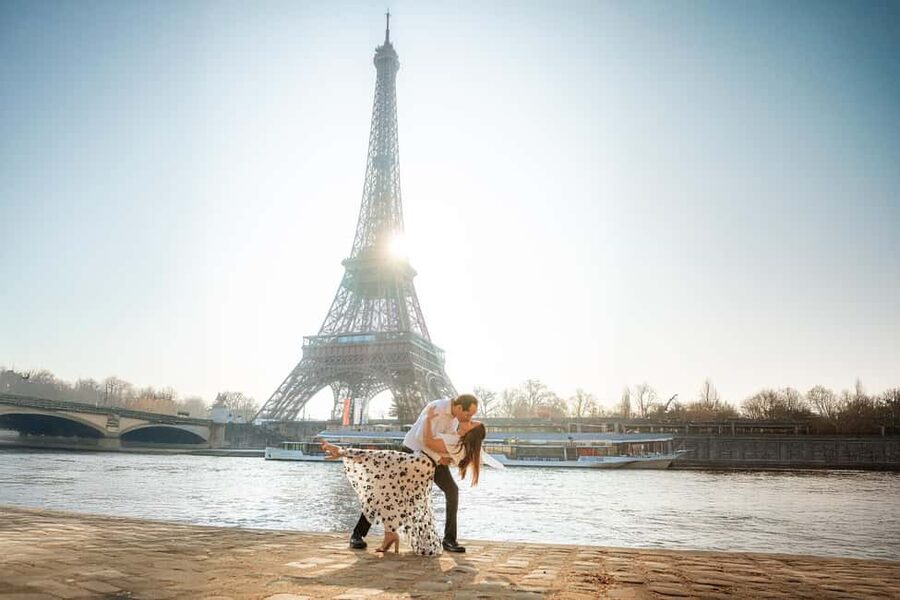 Paris: Professional Photoshoot with the Eiffel Tower - The Eiffel Tower View: How the Photographer Gets Variety Without Chaos