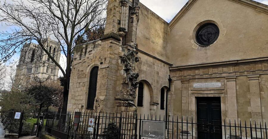 Paris: Romantic Piano Concert at Saint-Julien-le-Pauvre - Why Saint-Julien-le-Pauvre changes the whole mood