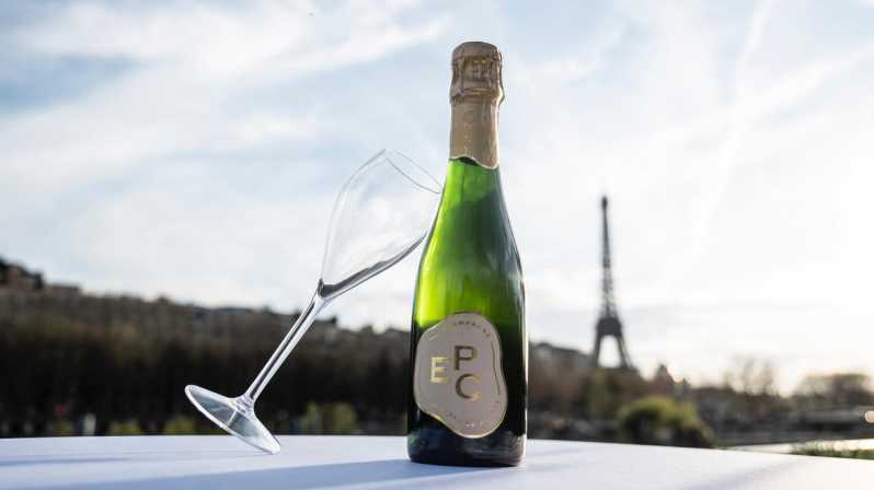 Paris : Scenic Cruise on the Seine River with Champagne - Why this 1 hour 10-minute Seine cruise is the sweet spot