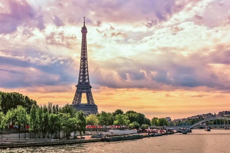 Paris: Seine Cruise & Crepe Tasting near the Eiffel Tower - Key Things to Know Before You Go