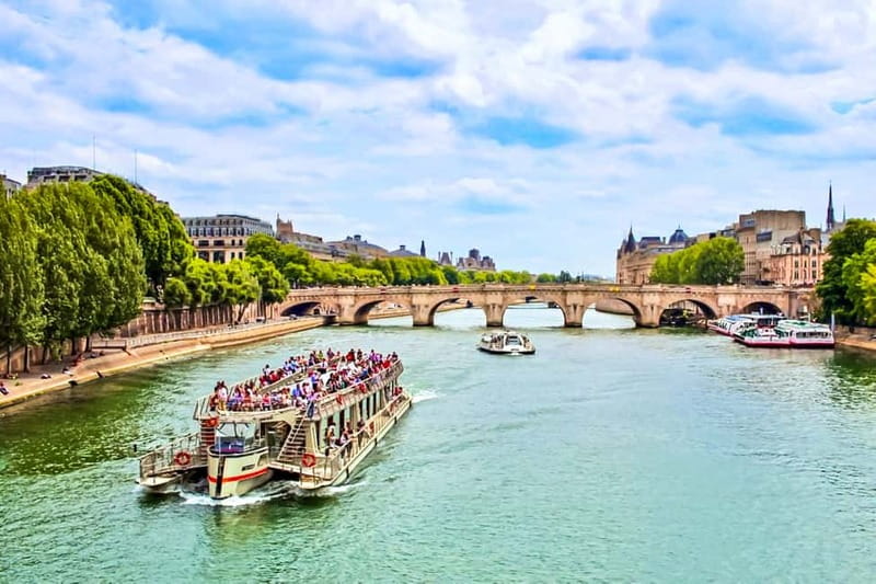 The Seine at the Pont Neuf, Paris