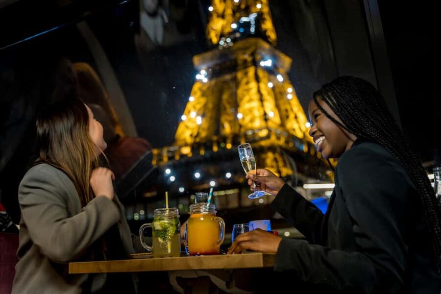 Paris: Seine River Champagne Dinner Cruise with Live Music - Key highlights worth planning around