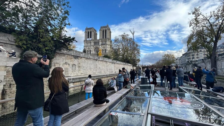 Paris: Seine River Cruise and 3-course Bistro Lunch - Where You Start: Bistro Parisien and the Seine Cruise Boats