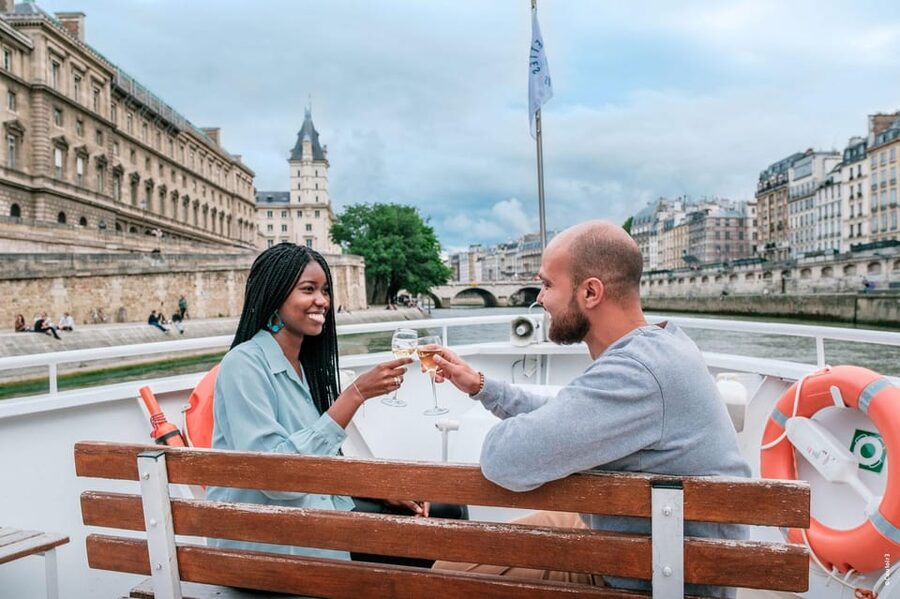 Paris: Seine River Cruise with Champagne from Eiffel Tower - Who This Cruise Fits Best (And Who Should Rethink It)