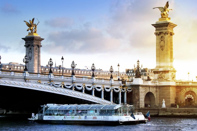 Paris Seine River Hop-On Hop-Off Sightseeing Cruise by Batobus - Onboard comfort and what to expect in reality