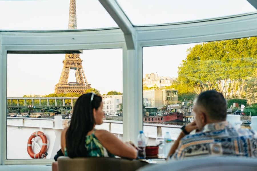 Paris: Seine River Panoramic Views Dinner Cruise - Key Highlights to Know Before You Go