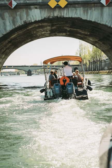 Paris: Seine River Private Cruise - Should you book the Paris Seine private cruise?