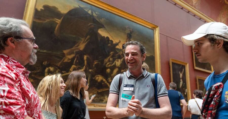Paris: Skip-the-Line Louvre Highlights Guided Tour - Small group of up to 6 people makes the difference