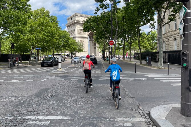 Paris: Small Group Highlights E-Bike Guided Tour - Stop 5: Place de la Concorde, where big French stories happen