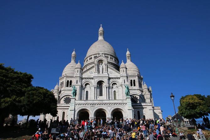 Paris Top Sights Half Day Walking Tour with a Fun Guide - Montmartre To Louvre: The Route That Gives You a Map Fast