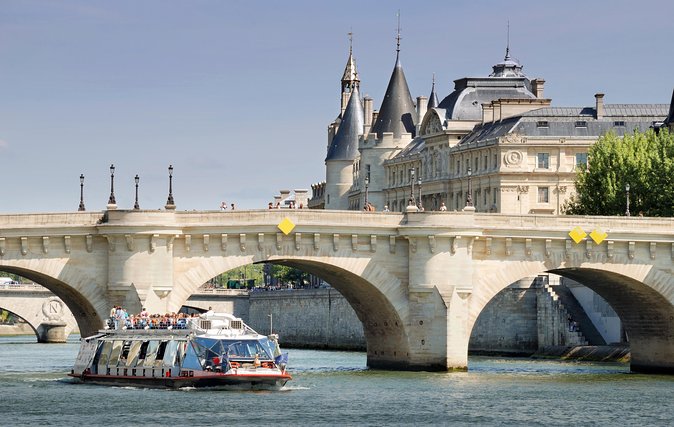 Paris Tour with Lunch at the Eiffel Tower and Seine River Cruise - Lunch Details: Why Madame Brasserie Is the Main Event
