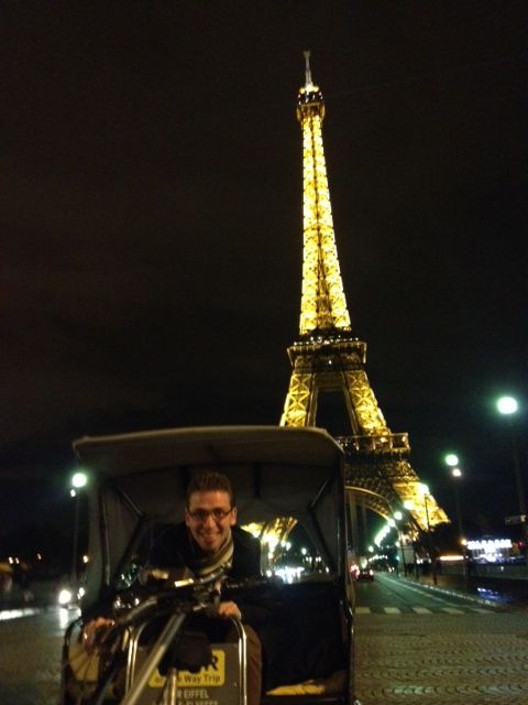 Paris Tuk-Tuk: 2, 4 or 6H First Highlights & Parisian Areas - Montmartre village feel and the Marais: two moods in one half-day