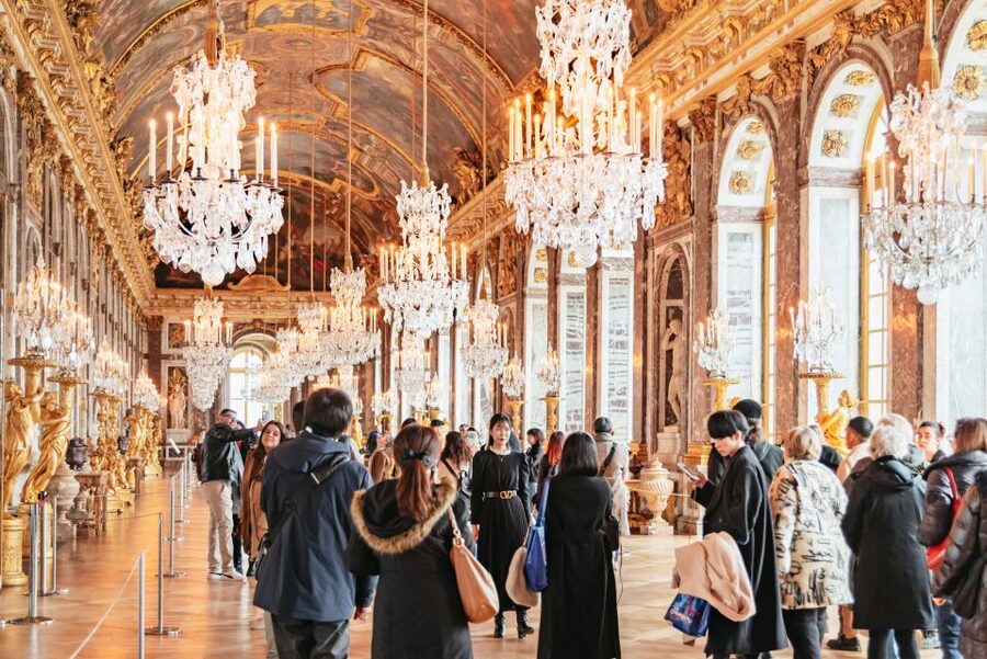 Paris: Versailles Palace and Gardens Full Access Ticket - Crowds, Lines, and How to Stay in Control
