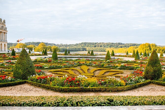 Paris: Versailles Palace with Gardens and Estate Entrance Ticket - Versailles Gardens and Musical Fountains: Your Biggest Outside Payoff