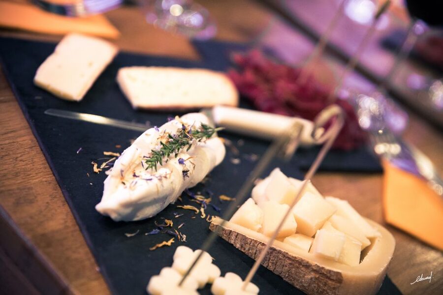 Paris: Wine and Cheese Tasting - Price and value in Paris for a 90-minute guided pairing