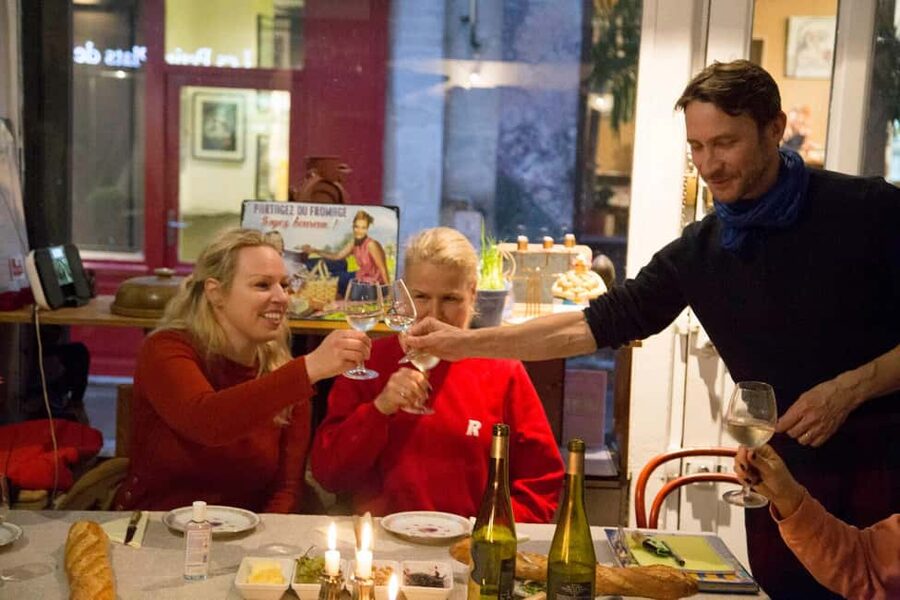 Paris: Wine and Cheese Tasting with a Chef Sommelier - Food notes and who should skip it