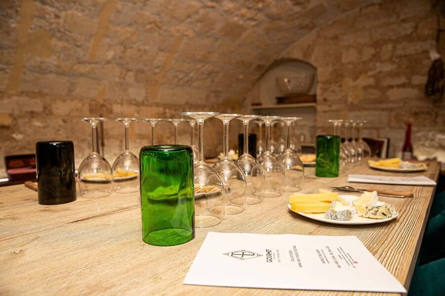 Paris: Wine & Cheese Tasting Master Class Near Eiffel Tower - How Alejandra or Lucas Turn Tasting Into a Skill