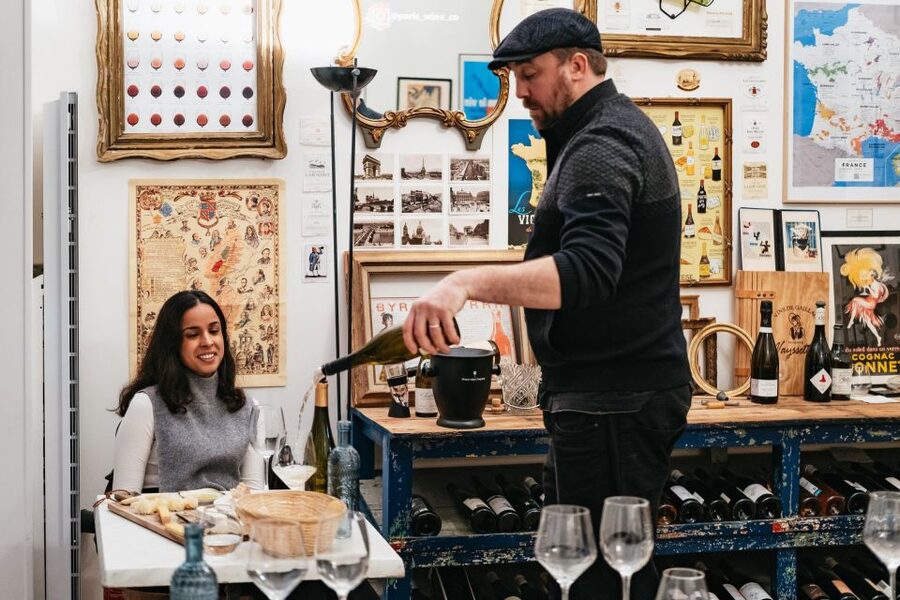 Paris: Wine Tasting Experience with 6 Wines and Cheese Board - Should you book this wine tasting in Paris?
