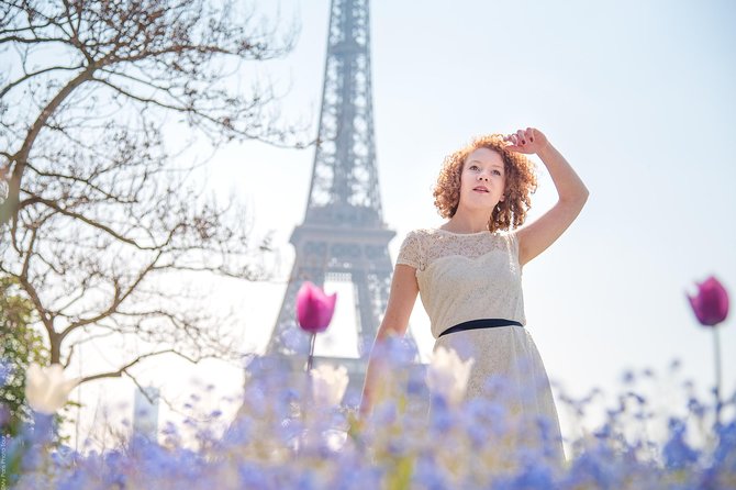 Parisian Life Style Private Photo Shoot at Eiffel Tower - The photo package: 50 to 80 edited images and why it is worth it