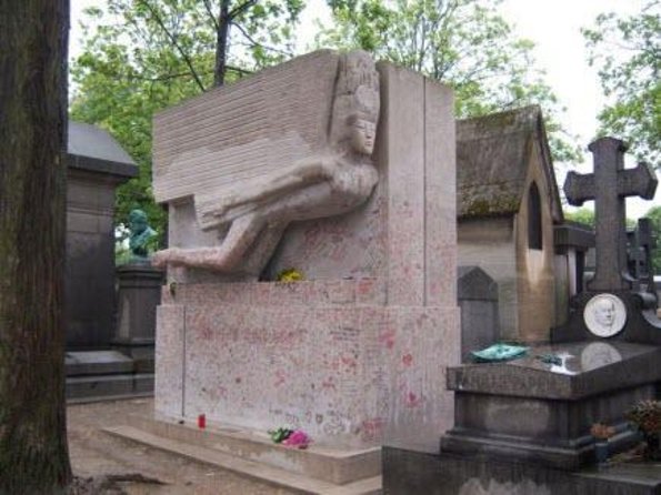 Pere Lachaise Cemetery Walking Tour in Paris - Key highlights to know