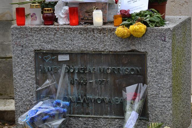 Pere Lachaise Cemetery Walking Tour in Paris - Where it ends: finishing near metro lines 2 and 3