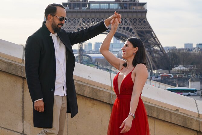 Photo Session in Paris - Photographer at the Eiffel Tower - Place du Trocadéro: The Eiffel Tower Photo Setup You Actually Want