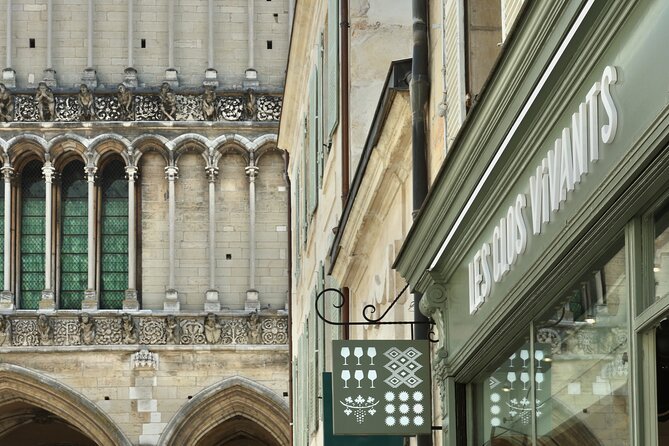 Pinot Noir Masterclass - Wine tasting in Dijon - Who teaches, and why it changes the vibe