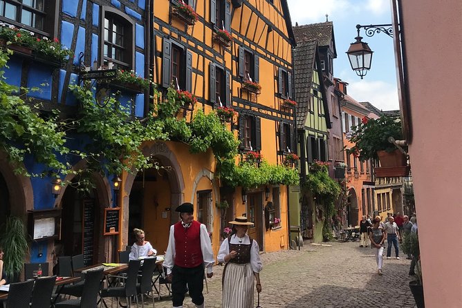 Private and customizable: Alsace Wine Route HIGHLIGHTS in 3 hours - Entering the rhythm: pickup, timing, and how the route moves