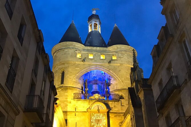 Private - Best of Bordeaux Walking Tour + Glass of Bordeaux Wine - Notre-Dame de Bordeaux: Baroque style, quick but pretty