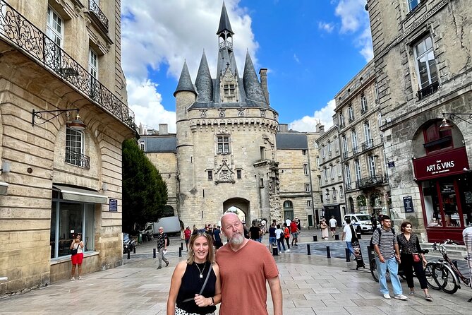 Private - Best of Bordeaux Walking Tour + Glass of Bordeaux Wine - Porte Dijeaux and Porte Cailhau: medieval Bordeaux, minus the museum lines