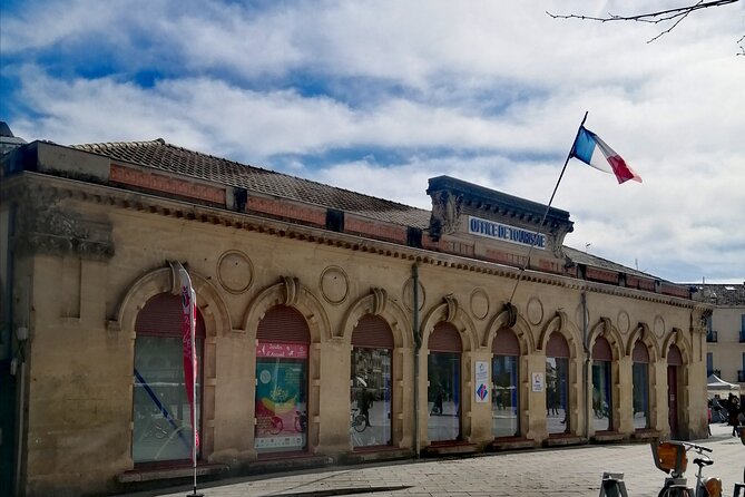 Private Discovery of Montpellier by Bike-Taxi - Saint Clément Aqueduct viewpoint: the payoff stop for city and mountains