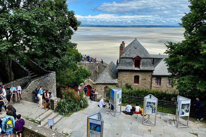 Private Mont Saint-Michel, Normandy D-Day Express trip from Paris - Omaha Beach and the Signal Monument: seeing the coastline you studied
