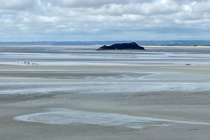 Private Mont Saint-Michel, Normandy D-Day Express trip from Paris - Who this one-day express trip suits best