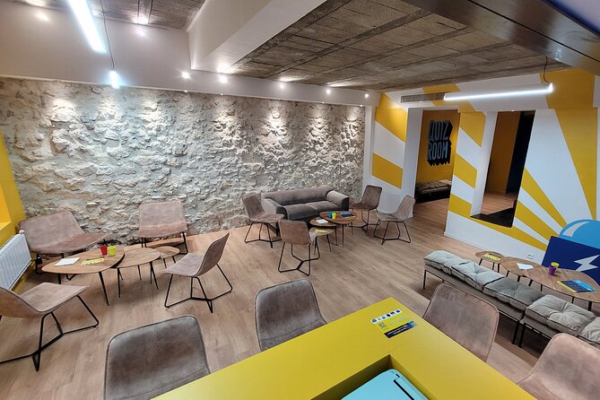 Private Quiz Room Game Session in Aix en Provence - Price and value: $14 for two games, not one