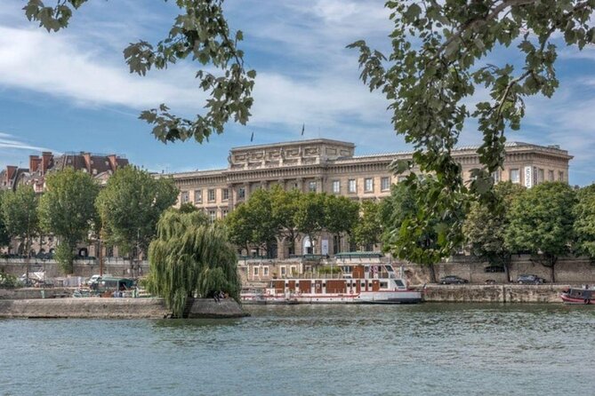 Private Screen to Streets: A TV Show-inspired Paris Walking Tour - Key things to know before you go