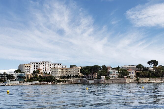 Private Solar Catamaran Cruise in Antibes Juan les Pins - Solar-powered catamaran comfort: how the quiet changes your experience