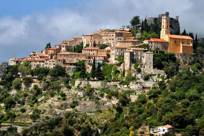 PRIVATE TOUR: departure of cruises: Eze, Monaco, Monte Carlo - Promenade des Anglais and Mt Boron: the Riviera views that justify the drive