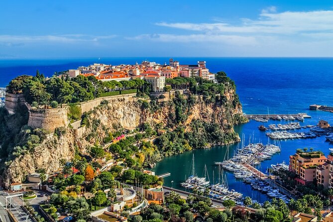 PRIVATE TOUR: departure of cruises: Eze, Monaco, Monte Carlo - Eze: perfume workshop time, medieval lanes, and the exotic garden
