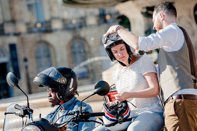 Private Tour of Bordeaux in a Sidecar 1h30 - Pont de Pierre: A Bridge Stop That Actually Means Something