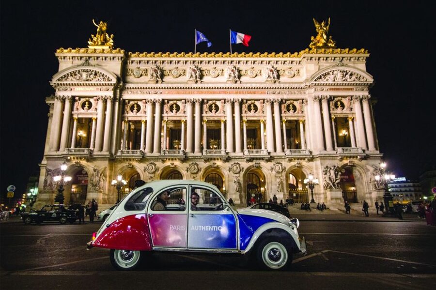 Private tour of Paris by Night with Champagne - Paris by night in a 2CV, not a typical sightseeing box