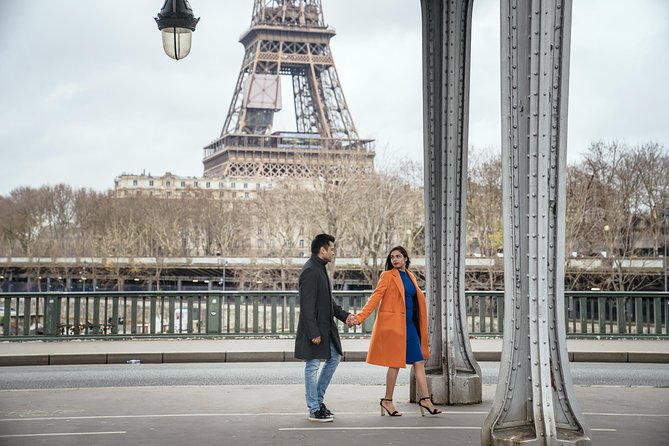 Private Tour: Personal Travel Photographer Tour in Paris - Sacré-Cœur, Montmartre mood, and the quick Louvre moment