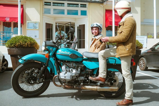 Private tour: visit Deauville in a sidecar - Meeting in Deauville, then a fast 45-minute orientation loop