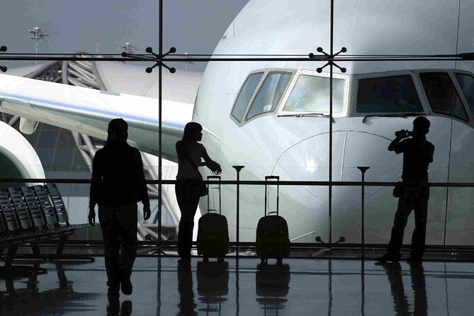 Private Transfer from Nice Airport to Nice hotels - Meeting your driver at Nice Airport with a name sign
