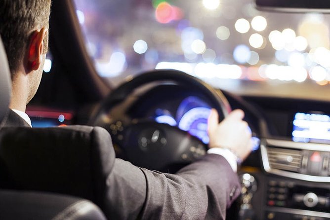Private Transfer from Nice Airport to Nice hotels - 10 to 20 minutes to your hotel, plus traffic reality