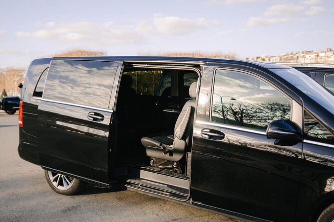 Private Transfers in Paris - How the Private Transfer Works, From Booking to Pickup
