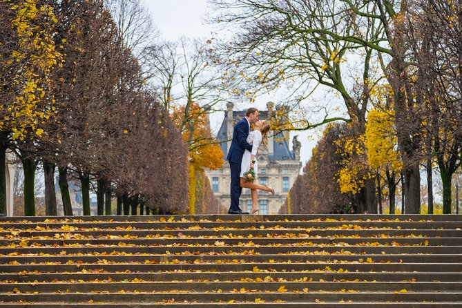 Professional Photo Shoot Walking Tour in Central Paris - The Walk Itself, 2 Hours From Place Colette to Petit Pont