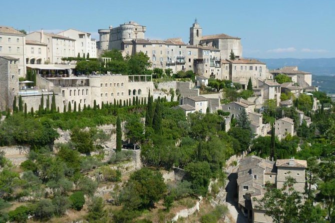 Provence in One Day Small Group Day Trip from Avignon - Saint-Remy-de-Provence and Les Baux de Provence: Town Squares and Hilltop Drama