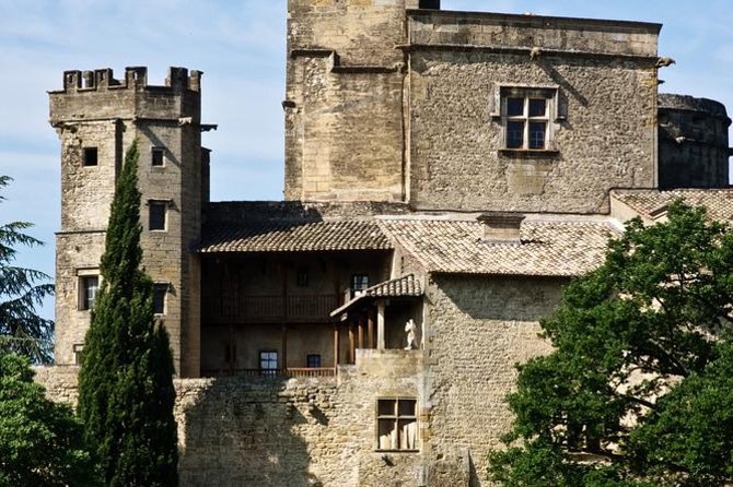 Provence Wineries and Luberon Villages Day Trip from Aix-en-Provence - Why this Provence day trip feels efficient, not exhausting